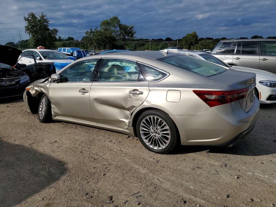 71350996 :رقم المزاد ، 4T1BK1EB4GU210182 vin ، 2016 Toyota Avalon مزاد بيع