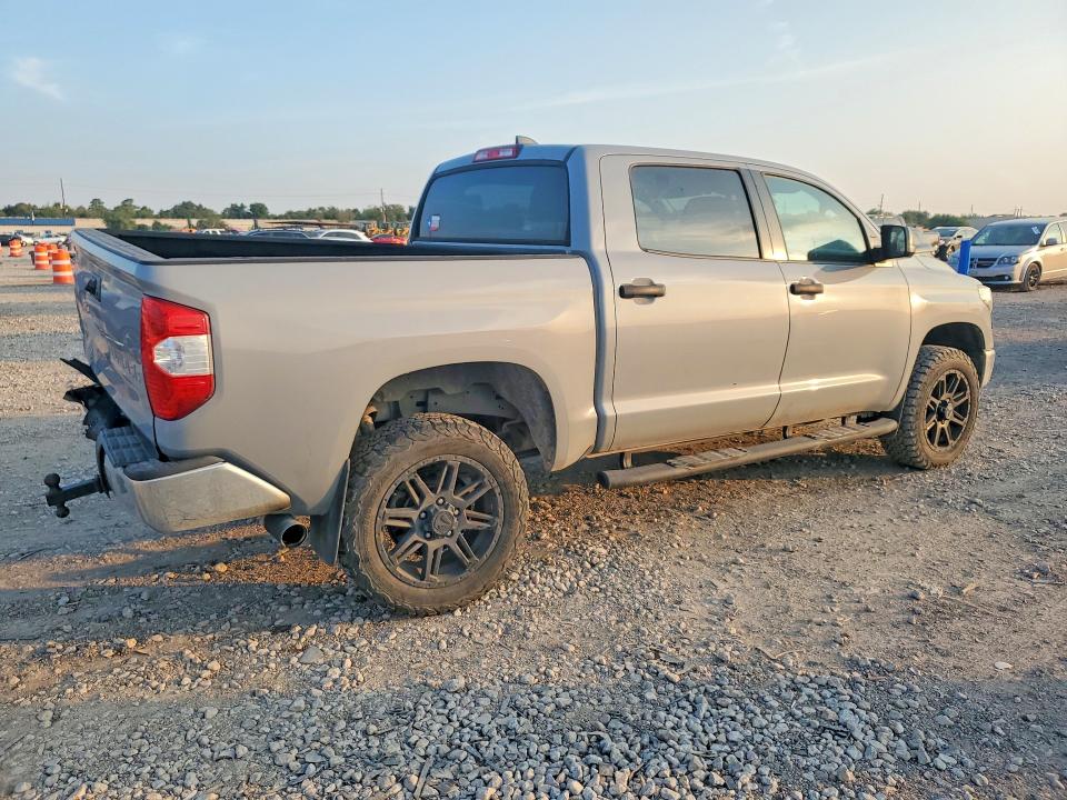 69585416 :رقم المزاد ، 5TFDY5F16LX909833 vin ، 2020 Toyota Tundra مزاد بيع