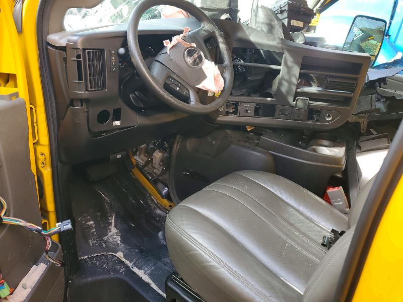 70528226 :رقم المزاد ، 7GZ37TC71NN006597 vin ، 2022 Gmc Savana مزاد بيع