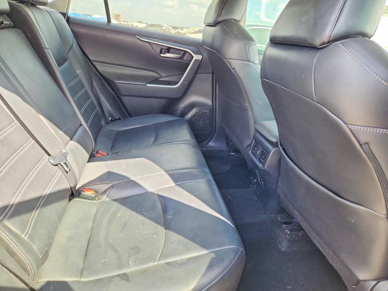 2021 Toyota Rav4 მანქანა იყიდება აუქციონზე, vin: 2T3C1RFV6MC148819, აუქციონის ნომერი: 68708296