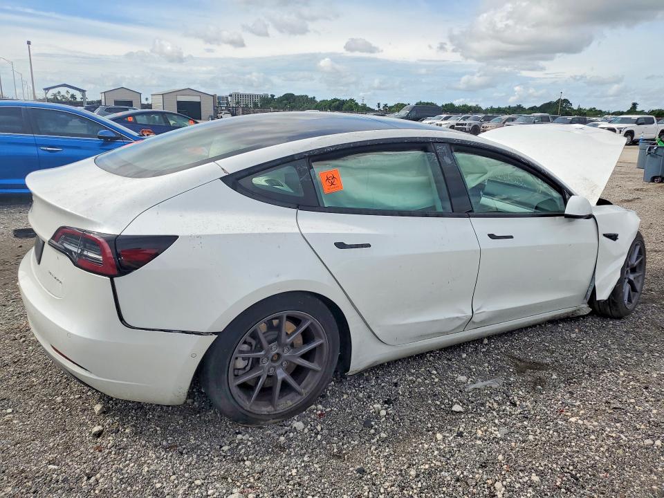 Продажа на аукционе авто 2022 Tesla Model 3, vin: 5YJ3E1EB4NF178064, номер лота: 69038416