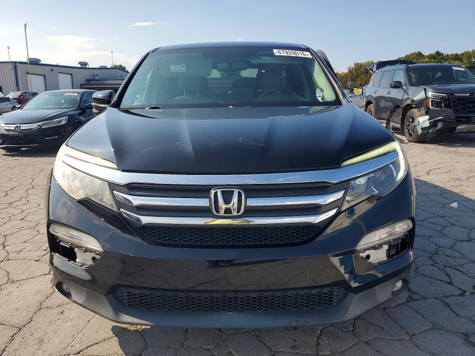 Продажа на аукционе авто 2017 Honda Pilot, vin: 5FNYF5H59HB025930, номер лота: 67920016