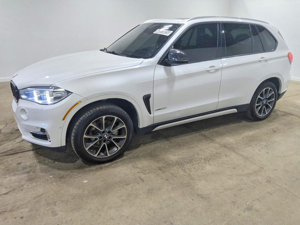 64573826 :رقم المزاد ، 5UXKR0C36H0V76562 vin ، 2017 Bmw X5 مزاد بيع
