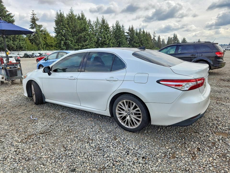 Aukcja sprzedaży 2018 Toyota Camry, vin: 4T1B11HK8JU057814, numer aukcji: 68614016