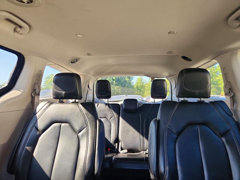 Продаж на аукціоні авто 2023 Chrysler Pacifica, vin: 2C4RC1BG8PR627530, номер лоту: 68140676