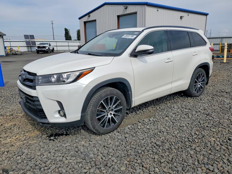 Aukcja sprzedaży 2017 Toyota Highlander, vin: 5TDJZRFH4HS443028, numer aukcji: 68655796