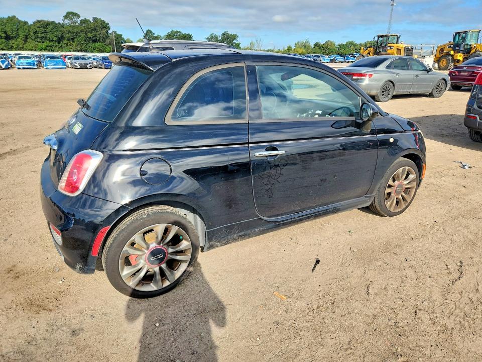 Продаж на аукціоні авто 2015 Fiat 500, vin: 3C3CFFBR8FT562268, номер лоту: 68074276