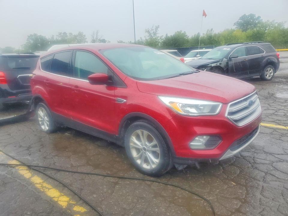 Продаж на аукціоні авто 2017 Ford Escape, vin: 1FMCU0GD6HUC48120, номер лоту: 68220106