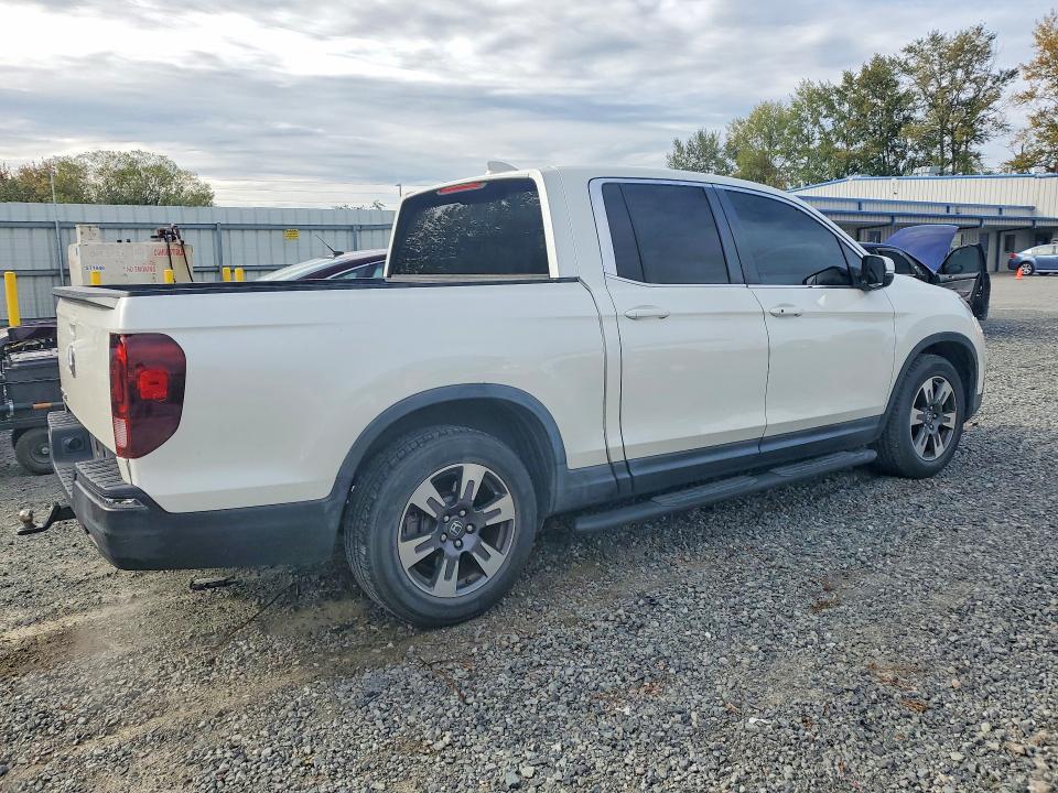 Aukcja sprzedaży 2017 Honda Ridgeline, vin: 5FPYK2F52HB010853, numer aukcji: 70747426