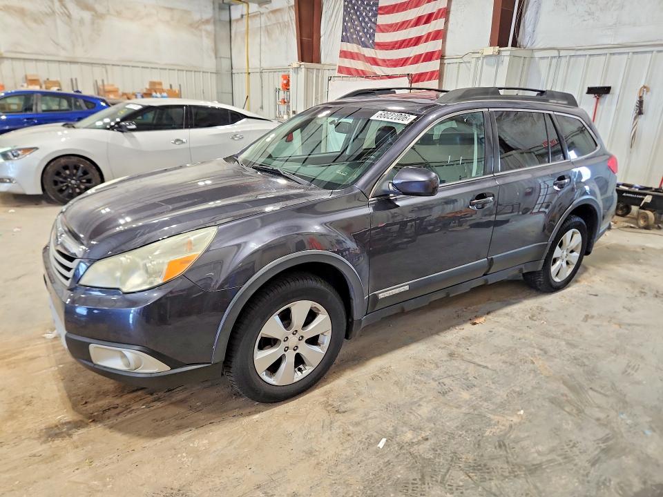 68022006 :رقم المزاد ، 4S4BRCKC7B3387408 vin ، 2011 Subaru Outback مزاد بيع