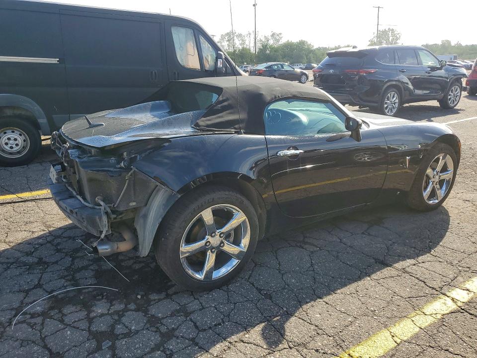67684166 :رقم المزاد ، 1G2MB35B88Y111971 vin ، 2008 Pontiac Solstice مزاد بيع