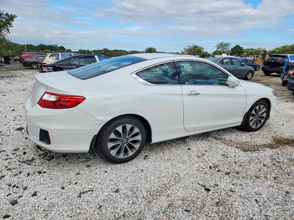 Продаж на аукціоні авто 2015 Honda Accord, vin: 1HGCT1B74FA007140, номер лоту: 70146306