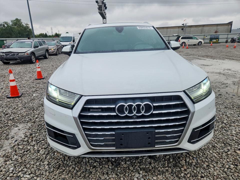 Продаж на аукціоні авто 2017 Audi Q7, vin: WA1LAAF72HD007292, номер лоту: 69855916