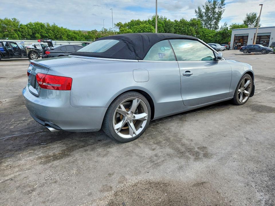 Продаж на аукціоні авто 2011 Audi A5, vin: WAULFAFH1BN001921, номер лоту: 70839626