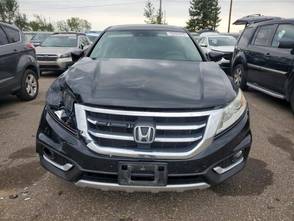 2015 Honda Crosstour მანქანა იყიდება აუქციონზე, vin: 5J6TF2H55FL004196, აუქციონის ნომერი: 70285976