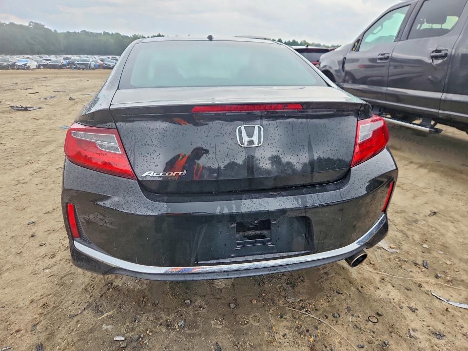 2017 Honda Accord მანქანა იყიდება აუქციონზე, vin: 1HGCT1B83HA009778, აუქციონის ნომერი: 68180086