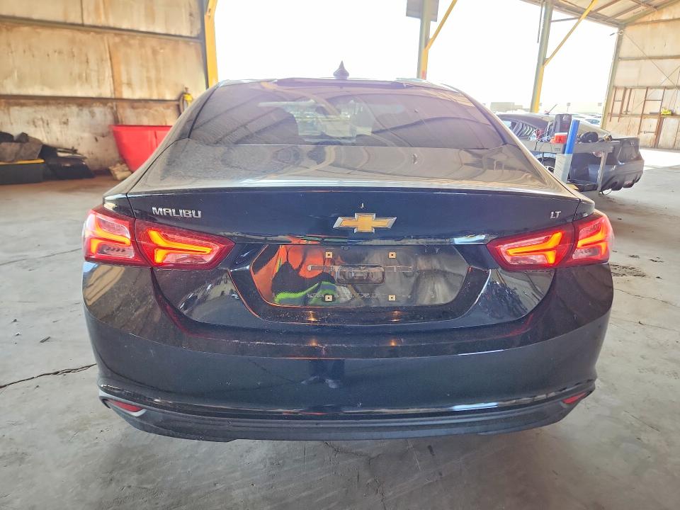 68634616 :رقم المزاد ، 1G1ZD5ST5LF004927 vin ، 2020 Chevrolet Malibu مزاد بيع