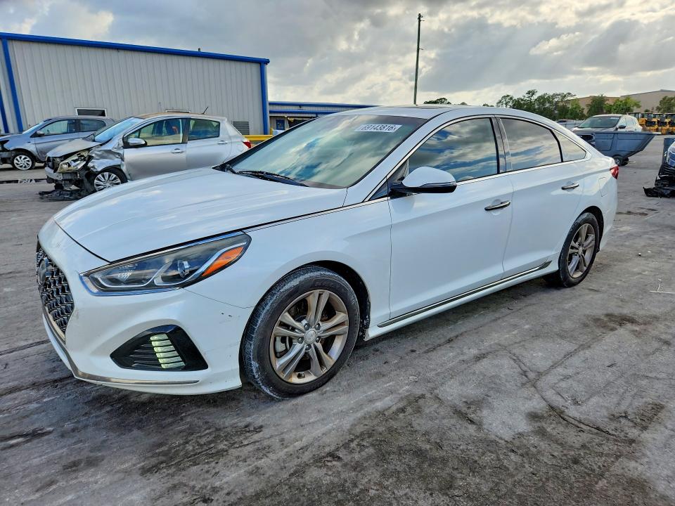 2018 Hyundai Sonata მანქანა იყიდება აუქციონზე, vin: 5NPE34AFXJH700409, აუქციონის ნომერი: 69143816