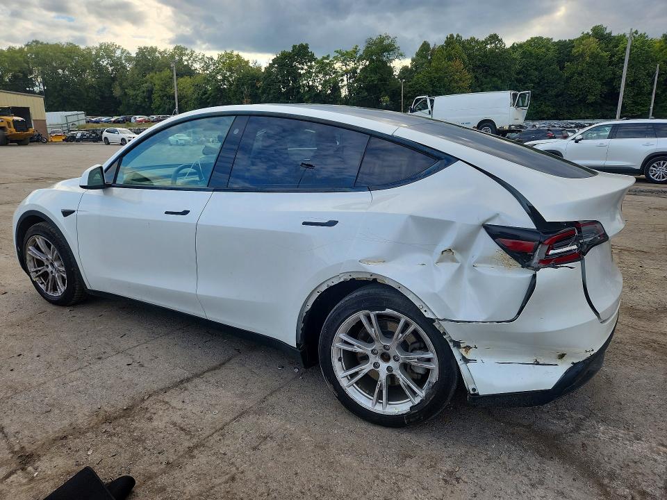 Продажа на аукционе авто 2021 Tesla Model Y, vin: 5YJYGDEE8MF180717, номер лота: 69714446