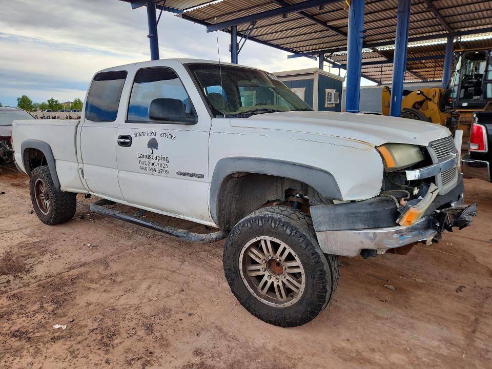2003 Chevrolet Silverado მანქანა იყიდება აუქციონზე, vin: 1GCHC29U53E261191, აუქციონის ნომერი: 70264756