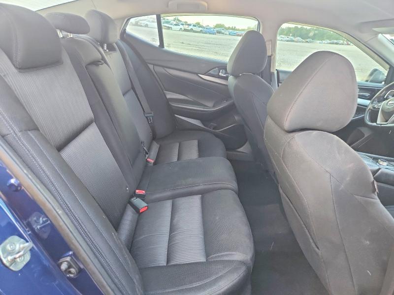 Продажа на аукционе авто 2016 Nissan Maxima, vin: 1N4AA6AP7GC382994, номер лота: 70112546