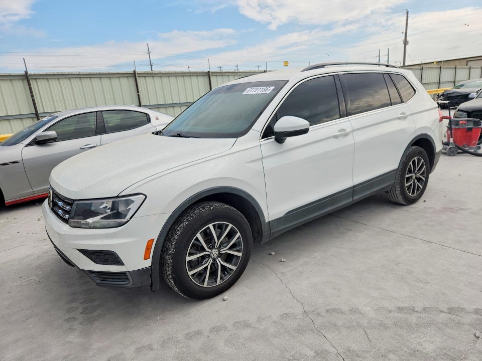 Продаж на аукціоні авто 2019 Volkswagen Tiguan, vin: 3VV3B7AX9KM097096, номер лоту: 67701186