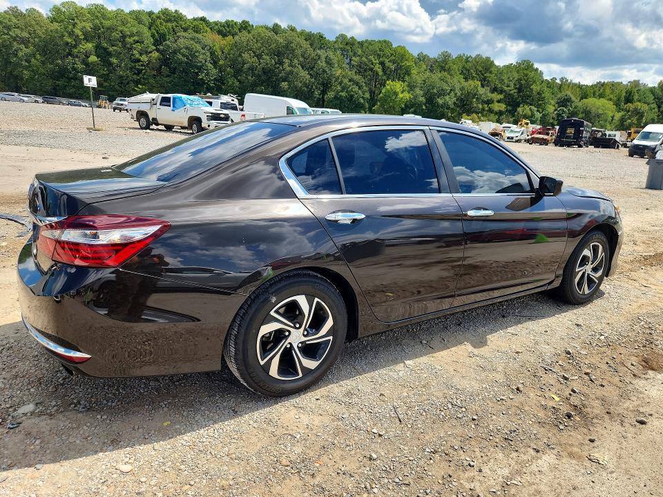 Продажа на аукционе авто 2017 Honda Accord, vin: 1HGCR2F3XHA148177, номер лота: 68646696