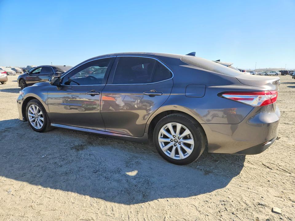 Продаж на аукціоні авто 2020 Toyota Camry, vin: 4T1C11AKXLU331600, номер лоту: 70677096