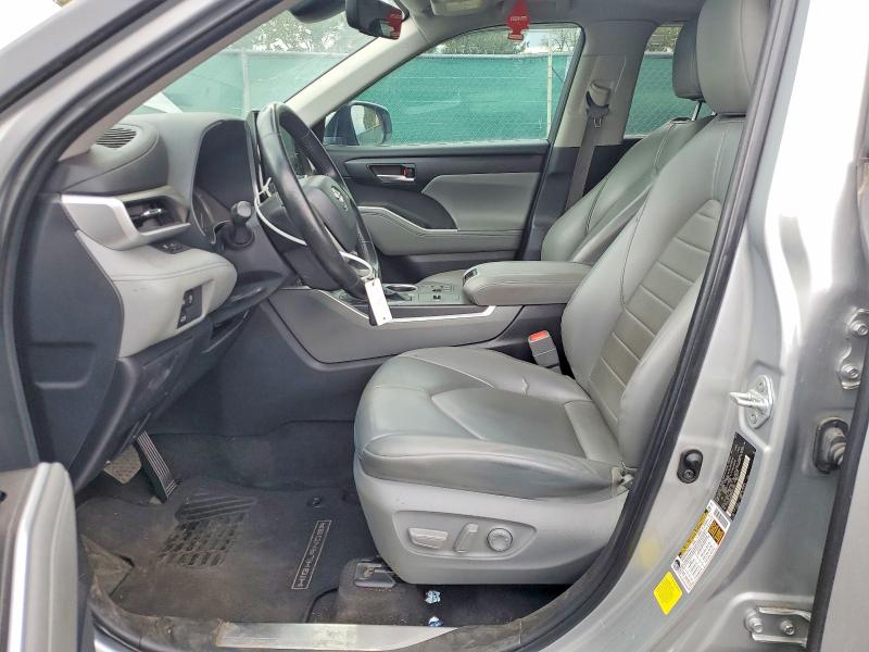 70619326 :رقم المزاد ، 5TDKDRAH2PS522917 vin ، 2023 Toyota Highlander مزاد بيع