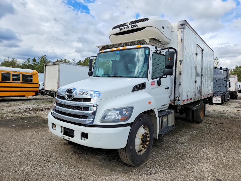 64573306 :رقم المزاد ، 5PVNJ8JM8L5S51200 vin ، 2020 Hino 258/268 مزاد بيع