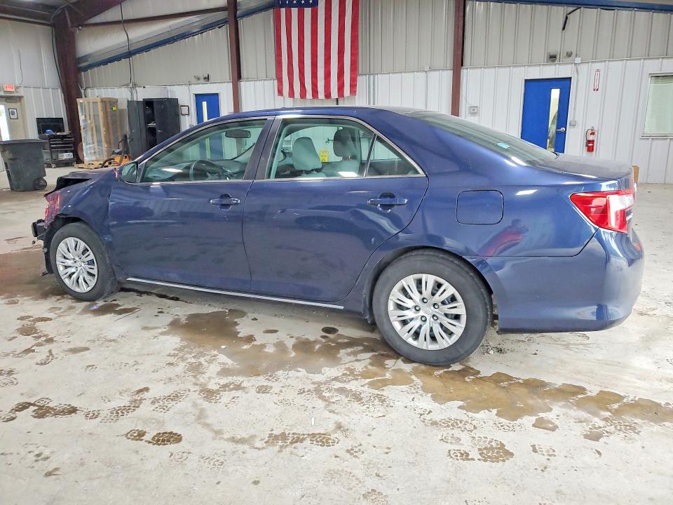 70541486 :رقم المزاد ، 4T1BF1FK9EU830543 vin ، 2014 Toyota Camry مزاد بيع