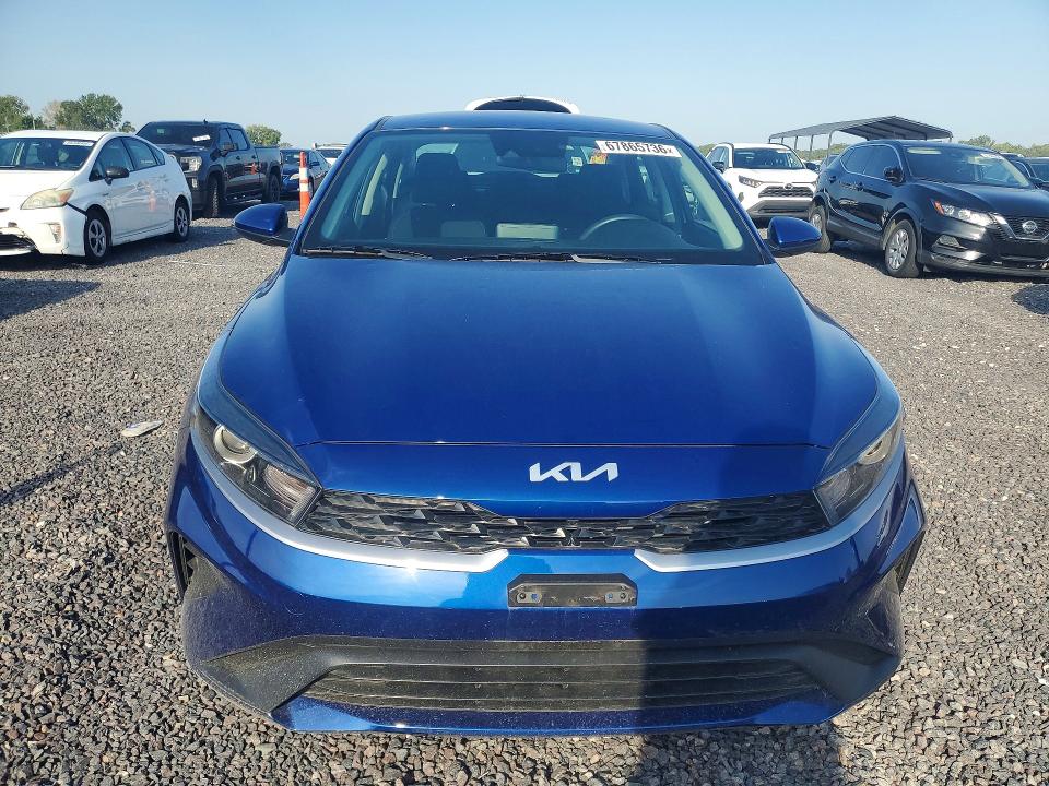 67865736 :رقم المزاد ، 3KPF24AD1RE768250 vin ، 2024 Kia Forte مزاد بيع