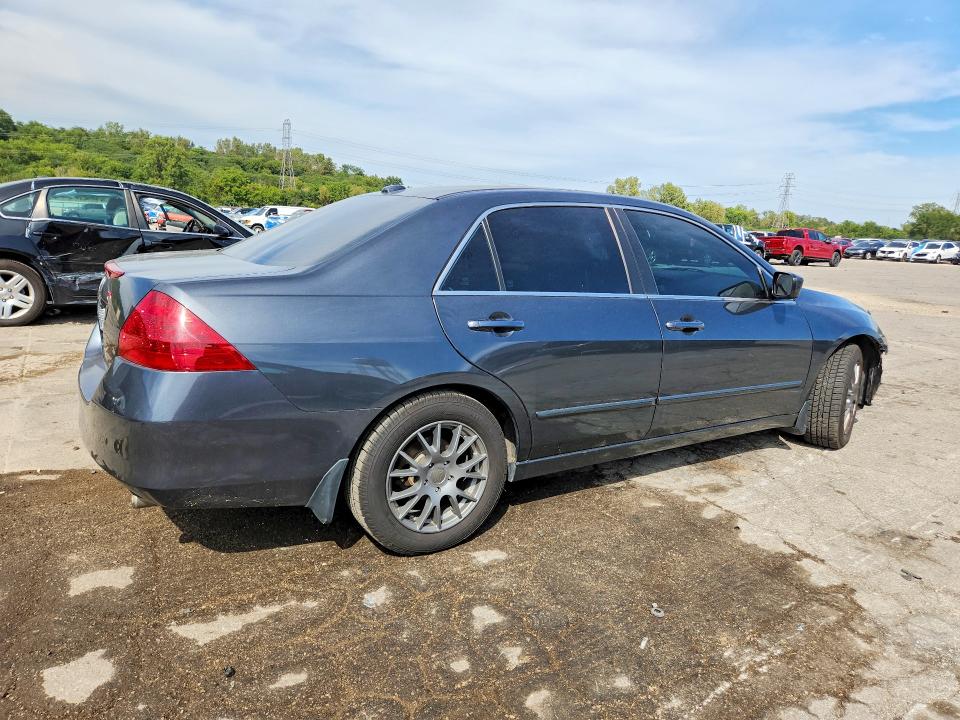 67707406 :رقم المزاد ، 1HGCM56816A030785 vin ، 2006 Honda Accord مزاد بيع