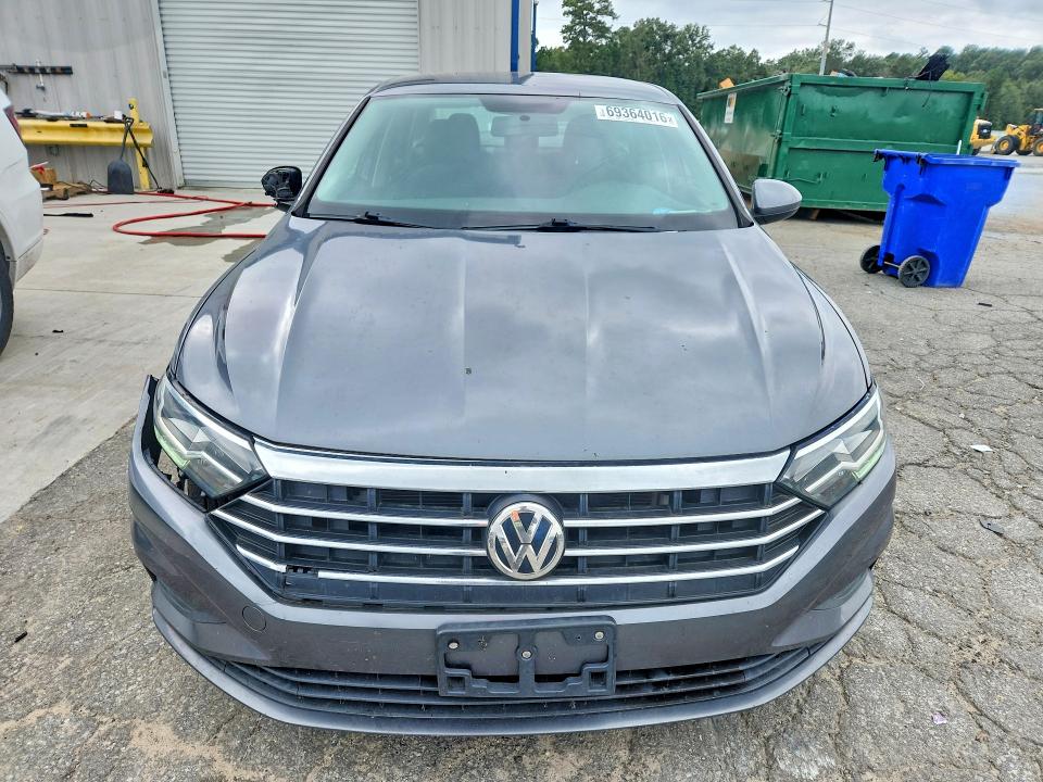 Продажа на аукционе авто 2019 Volkswagen Jetta, vin: 3VWC57BU3KM172396, номер лота: 69364016