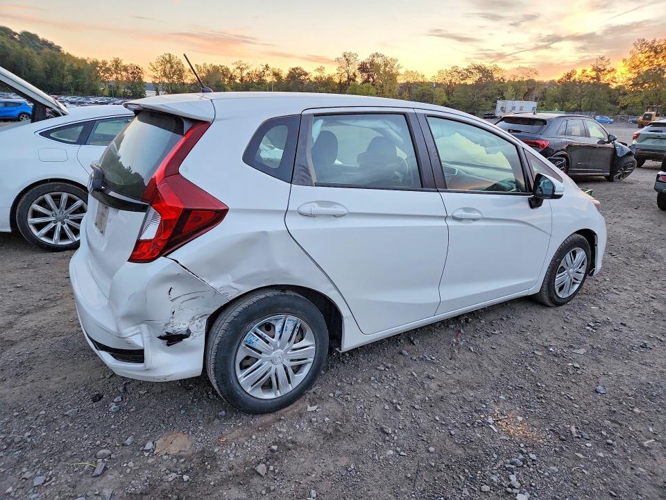 2020 Honda Fit მანქანა იყიდება აუქციონზე, vin: 3HGGK5H48LM710845, აუქციონის ნომერი: 70081636