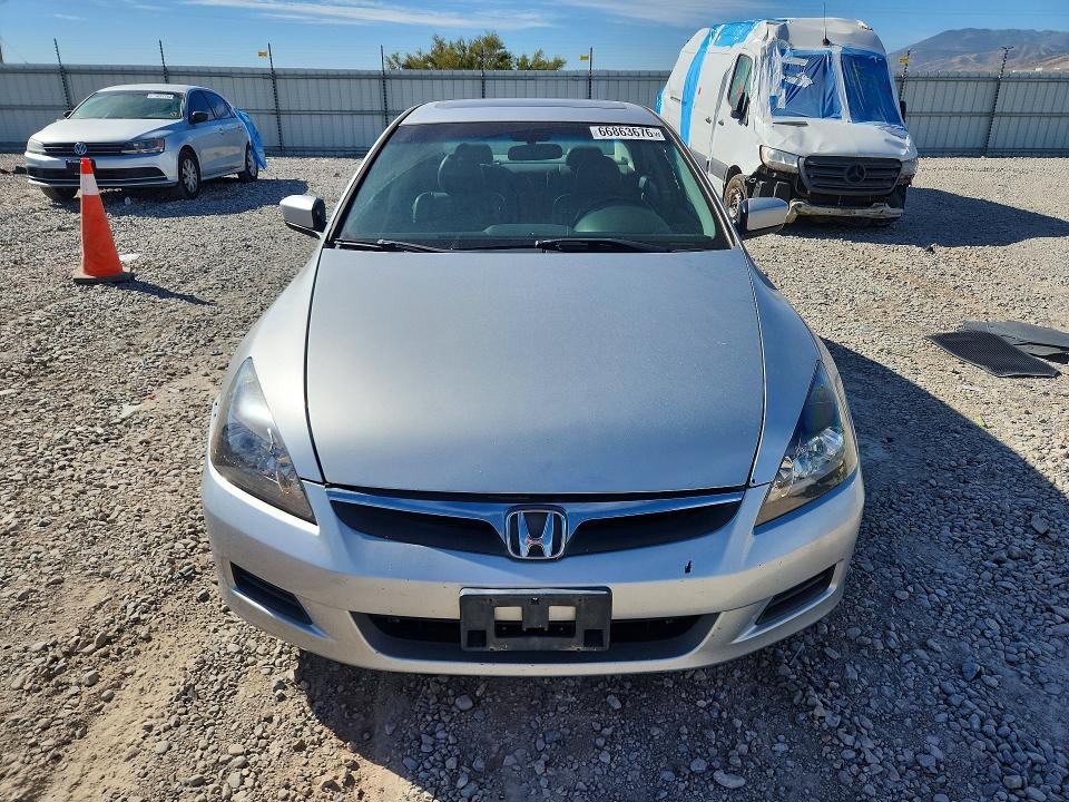 2007 Honda Accord მანქანა იყიდება აუქციონზე, vin: 1HGCM56887A140735, აუქციონის ნომერი: 66863676