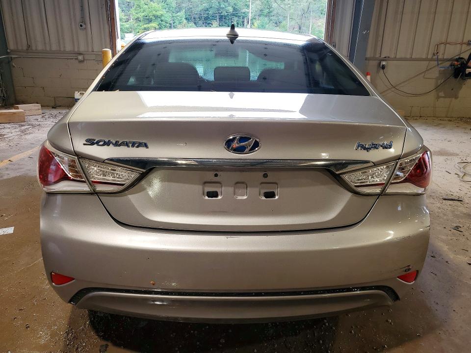 2011 Hyundai Sonata მანქანა იყიდება აუქციონზე, vin: KMHEC4A43BA006230, აუქციონის ნომერი: 70317306