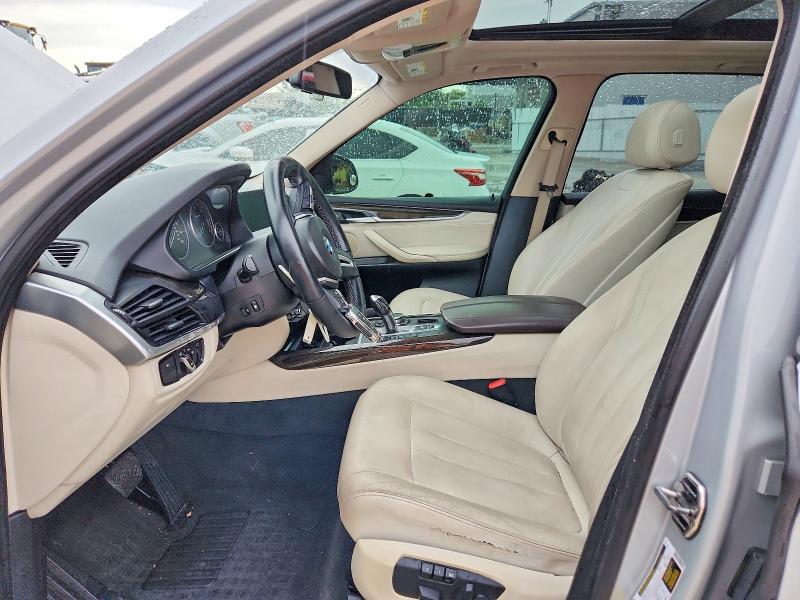 68937156 :رقم المزاد ، 5UXKS4C53F0N10173 vin ، 2015 Bmw X5 مزاد بيع