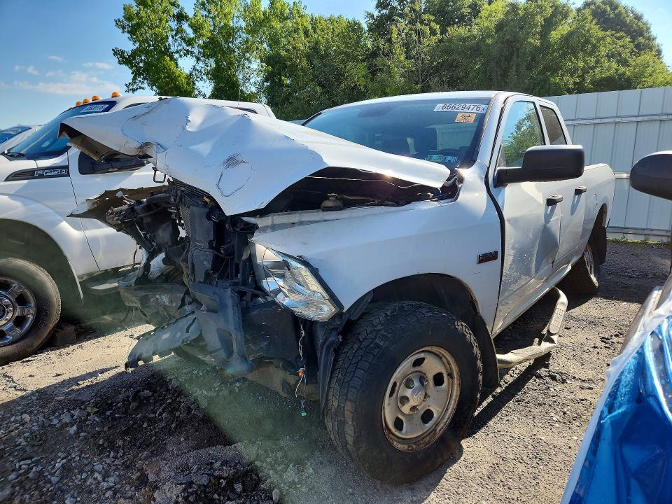 66629476 :رقم المزاد ، 1C6RR7FT3FS633992 vin ، 2015 Ram 1500 مزاد بيع