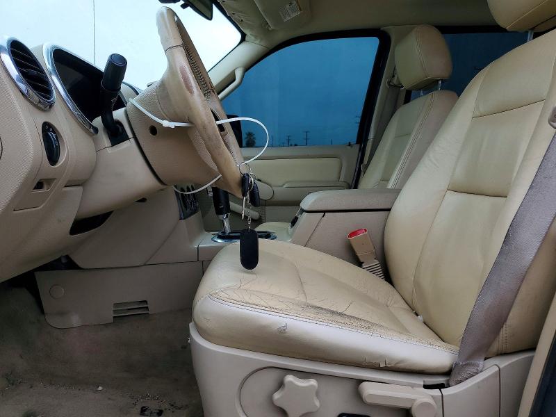 66860456 :رقم المزاد ، 1FMEU638X6UB37829 vin ، 2006 Ford Explorer مزاد بيع