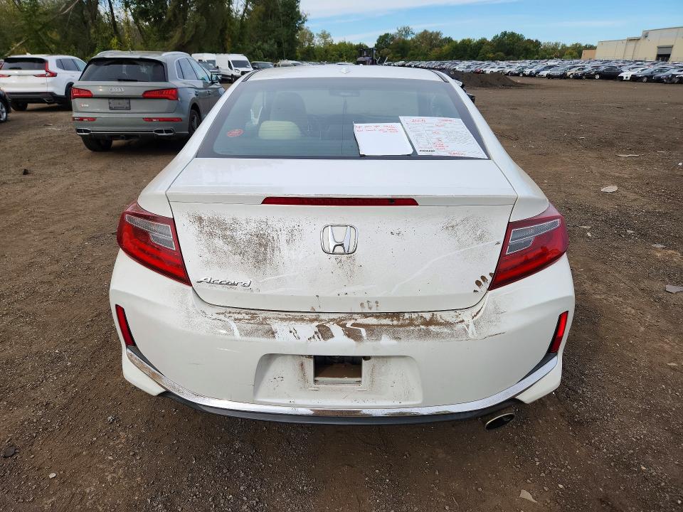 2017 Honda Accord მანქანა იყიდება აუქციონზე, vin: 1HGCT1B84HA004668, აუქციონის ნომერი: 70102256