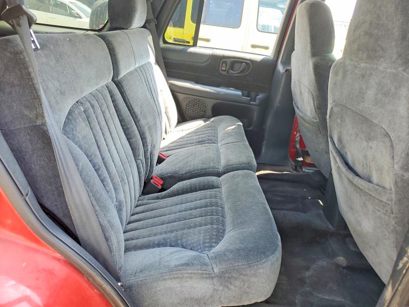 Продаж на аукціоні авто 2000 Chevrolet Blazer, vin: 1GNDT13W3Y2316501, номер лоту: 69507726
