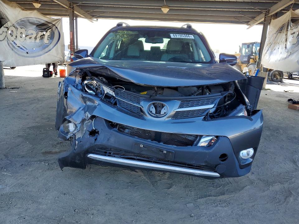 2015 Toyota Rav4 მანქანა იყიდება აუქციონზე, vin: 2T3YFREV1FW146616, აუქციონის ნომერი: 69195366