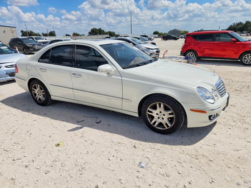 Продаж на аукціоні авто 2007 Mercedes-benz E, vin: WDBUF22XX7B049659        , номер лоту: 64985186