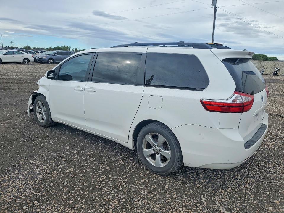 Продаж на аукціоні авто 2015 Toyota Sienna, vin: 5TDKK3DC8FS620559, номер лоту: 69958216