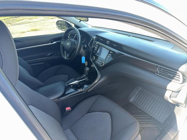 Auction sale of the 2019 Toyota Camry, vin: 4T1B11HK7KU815806, lot number: 69319406