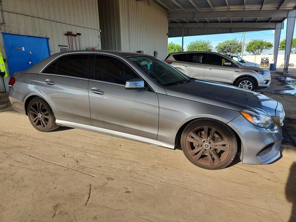 2014 Mercedes-benz E მანქანა იყიდება აუქციონზე, vin: WDDHF5KB3EA880504, აუქციონის ნომერი: 70727316