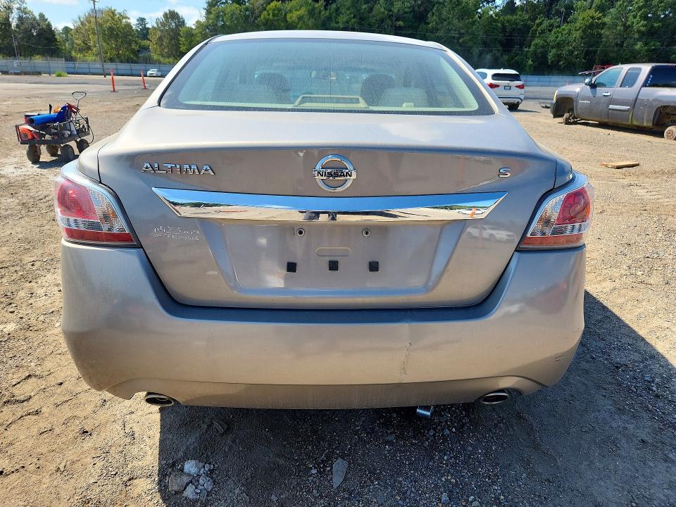 68781206 :رقم المزاد ، 1N4AL3APXFN400500 vin ، 2015 Nissan Altima مزاد بيع