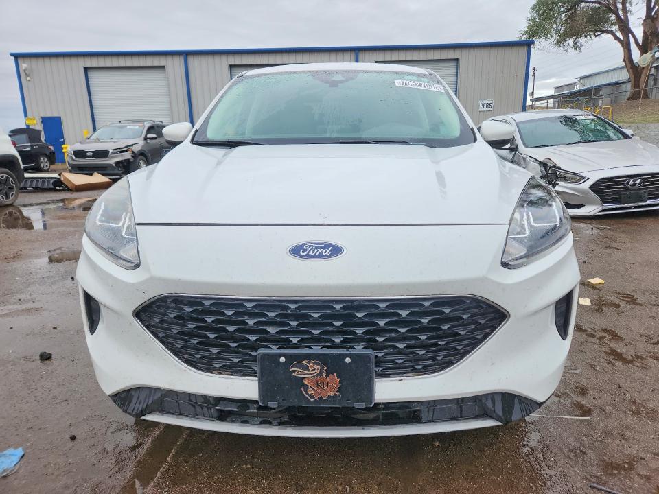 2021 Ford Escape მანქანა იყიდება აუქციონზე, vin: 1FMCU9G66MUA83525, აუქციონის ნომერი: 70627036