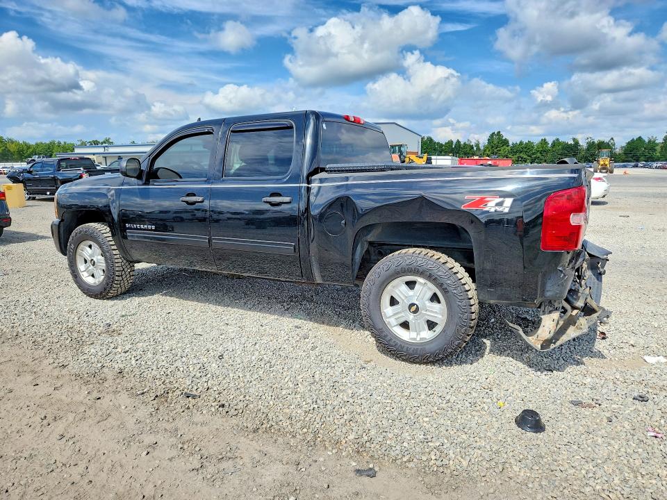69929336 :رقم المزاد ، 3GCPKSE31BG320546 vin ، 2011 Chevrolet Silverado مزاد بيع